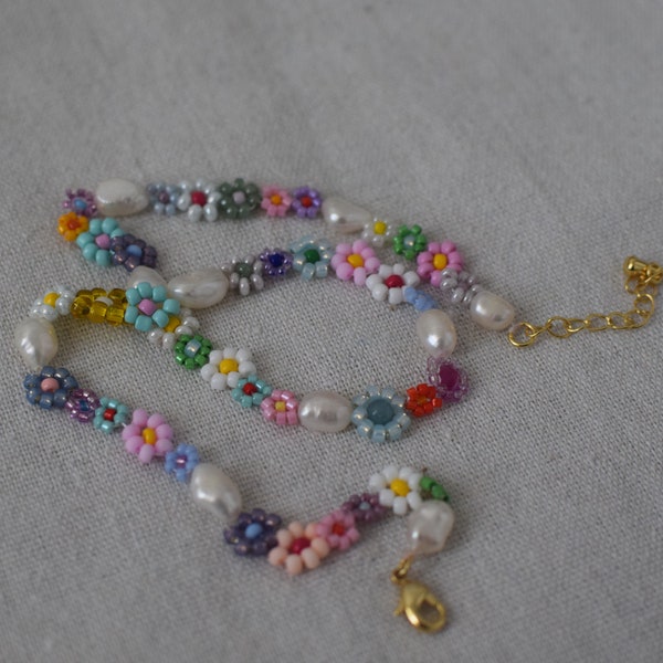 Colorful Daisy beaded necklace with freshwater pearls