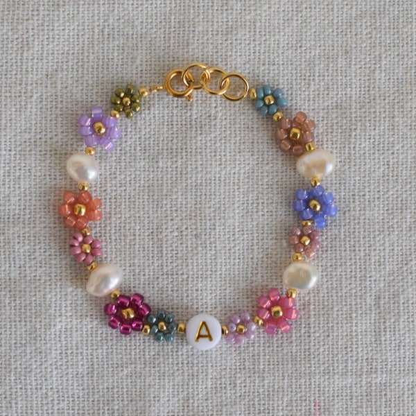 Daisy Baby Personalized Bracelet,Name Bracelet,Initial ,Baby Shower,Kids Jewelry,Girl Bracelet,baby gift, Flower girl,baby shower gift