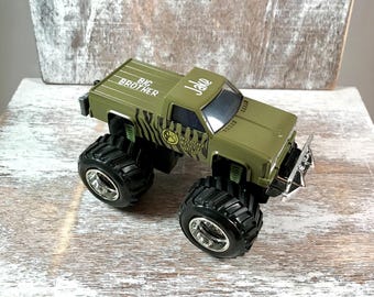 Personalized, Big brother gift, Little brother gift, 4x4 truck, Monster truck toy, New baby, Baby announcement, Truck birthday, Party favor