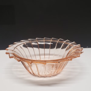 Glass Pinwheel Bowl - Etsy