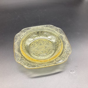 Madrid 7” amber jam dish.