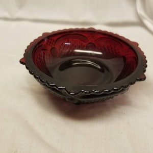 Avon cape cod ruby  5&quot; berry or desert bowl.