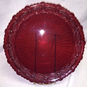 Avon cape cod ruby 11 inch dinner plate.