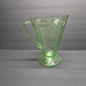 Groene kerstster met bloemen, depressie glazen kan van 8 inch op voet