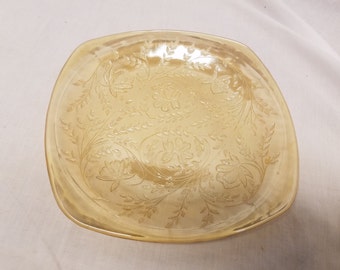 Floragold Depression Glas Speiseteller 8 1/2 Inch