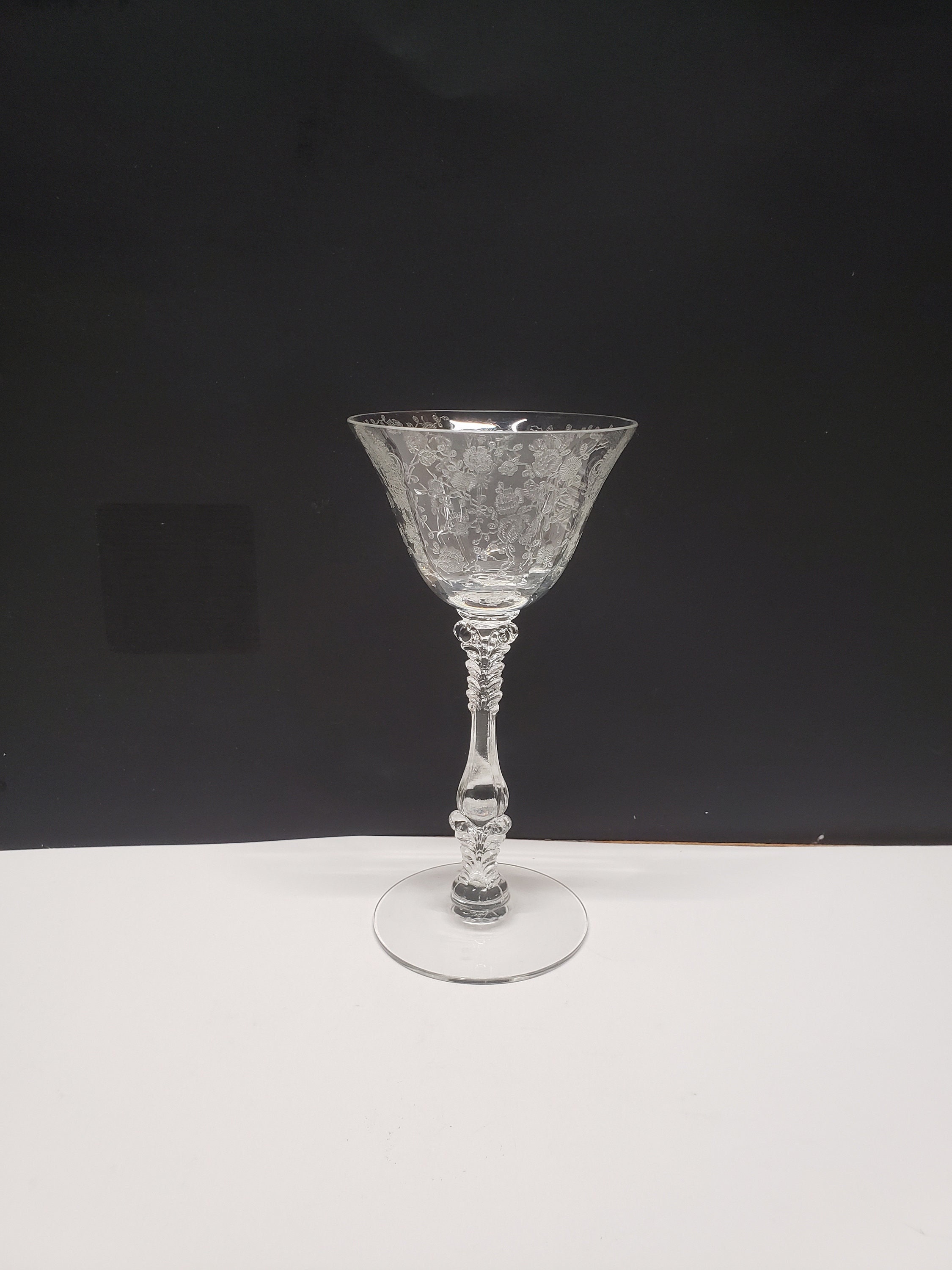 Cambridge Glass Laurel Wreath Stem 3700- Water Glasses Stemware 8 Set –  Olde Kitchen & Home