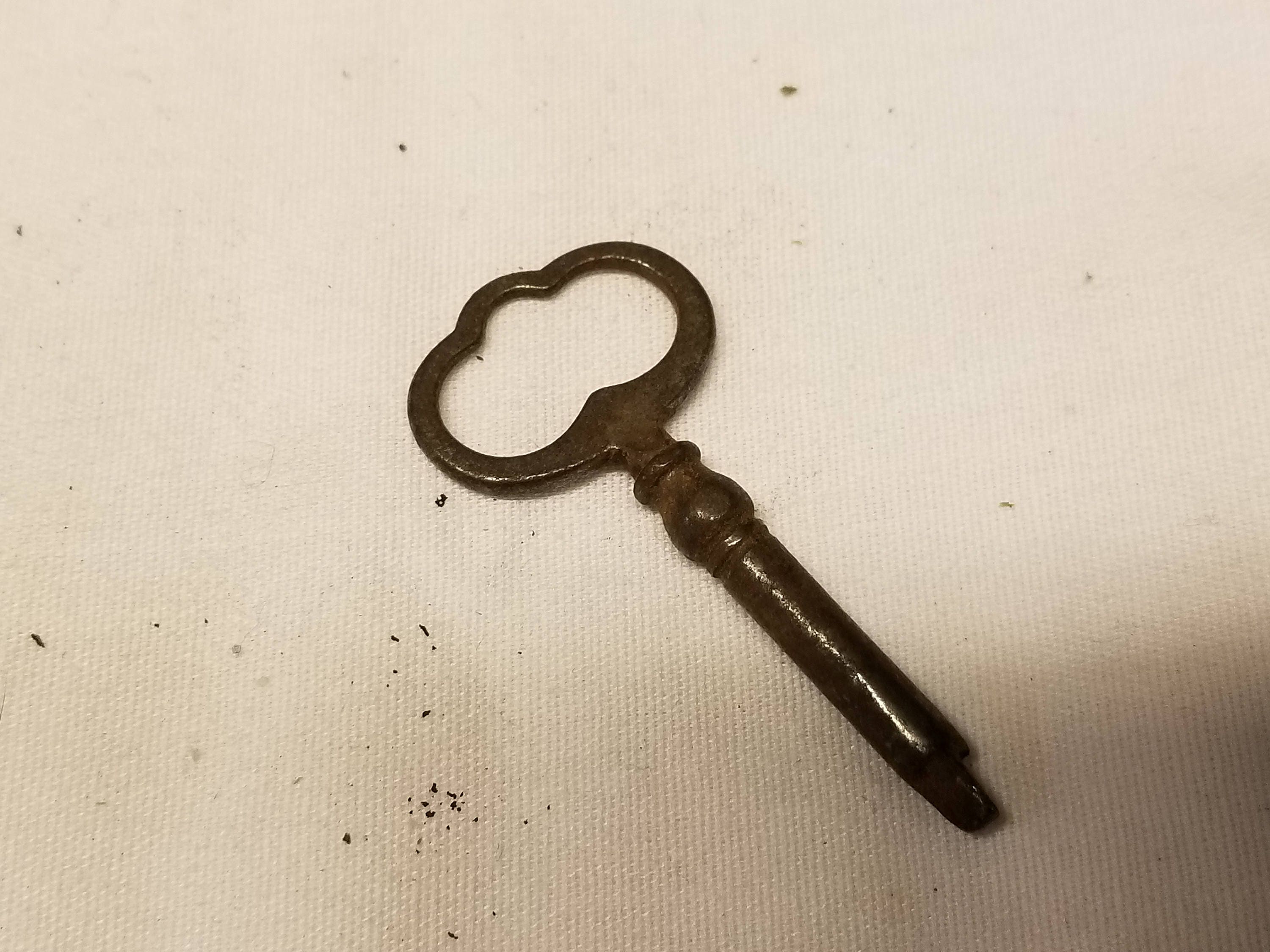 antique sewing machine key triangle end