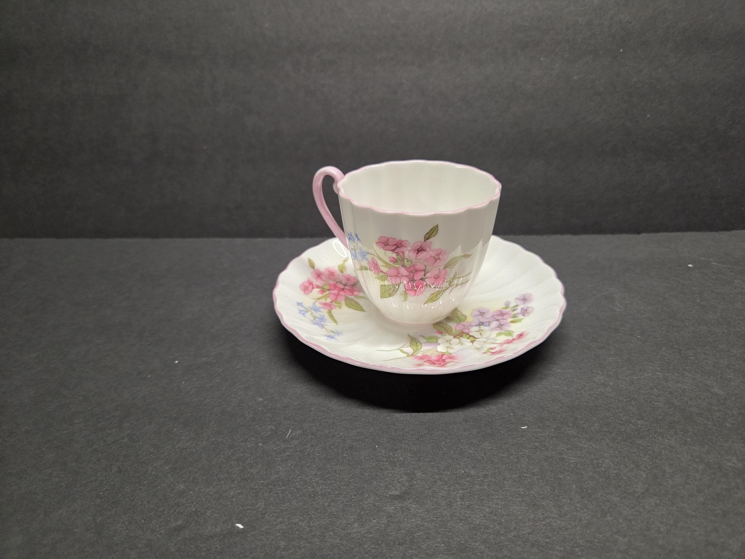Shelley dainty white - Etsy 日本