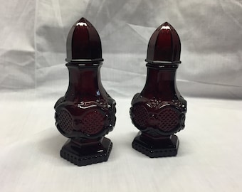 Avon cape cod ruby salt and pepper shakers