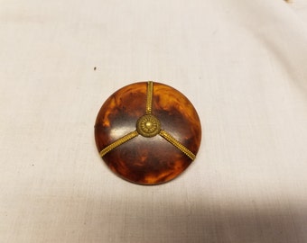 Antiguo pin art deco de baquelita