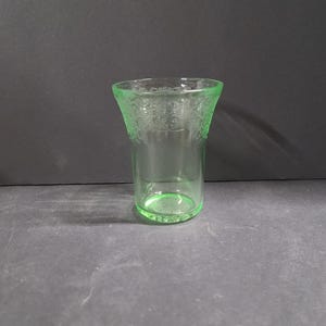 Green Florentine #2 Footed 3 1/2" flat Tumbler by Hazel Atlas 1930's, Green Florentine Depression Wedding Glassware, Depressionware