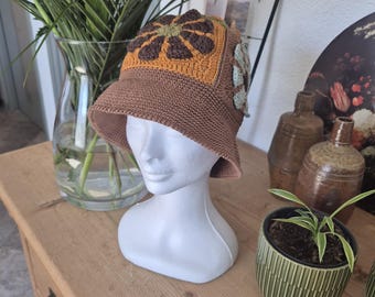 Crocheted Retro Bucket hat