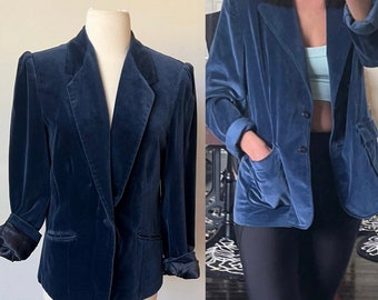 Vintage Blue Velvet Blazer with Pockets 1970’s Boyfriend Blazer 70’s Navy Blue Velvet Preppy Glam Blazer