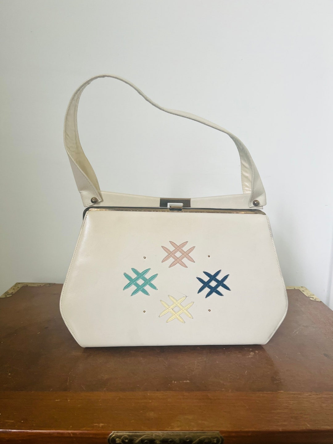 Vintage Leather Top Handle Kitschy Ecru Pastel Handbag 1960s Mid