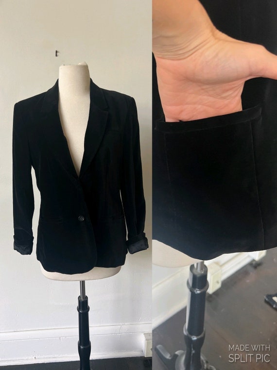 Vintage Black Velvet Blazer with Pockets 1970’s Bo