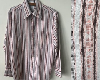 Camicia vintage da uomo stile Mid Century Mod con stampa tribale rosa e marrone, colletto a farfalla anni '70, camicia hippie anni '70, camicia boho da uomo anni '70