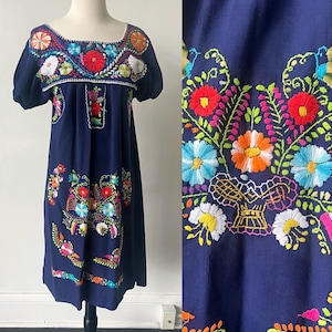 Vintage Oaxacan Navy Blue Embroidered Midi Dress 1970’s Mexican Floral Embroidered Boho Dress 70’s Mexico Bohemian Hippie Dress