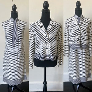 Vintage Navy Blue and White 2 Piece Set 1970’s Shift Dress with Matching Crop Top 70’s Mockneck Midi Dress Vintage Mid Century Mod Dress