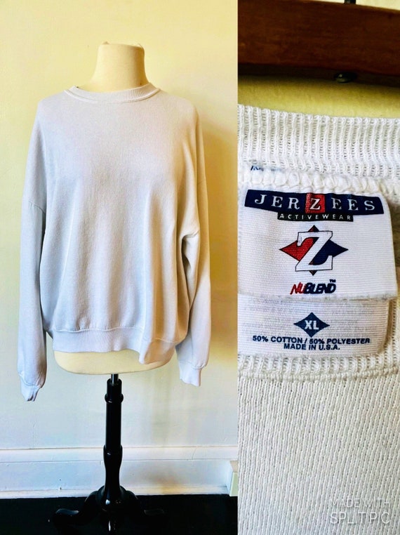 Vintage White Oversized Sweatshirt 1990’s Minimali