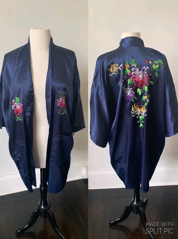 Vintage Kimono Robe Hand Embroidered Floral Kimono