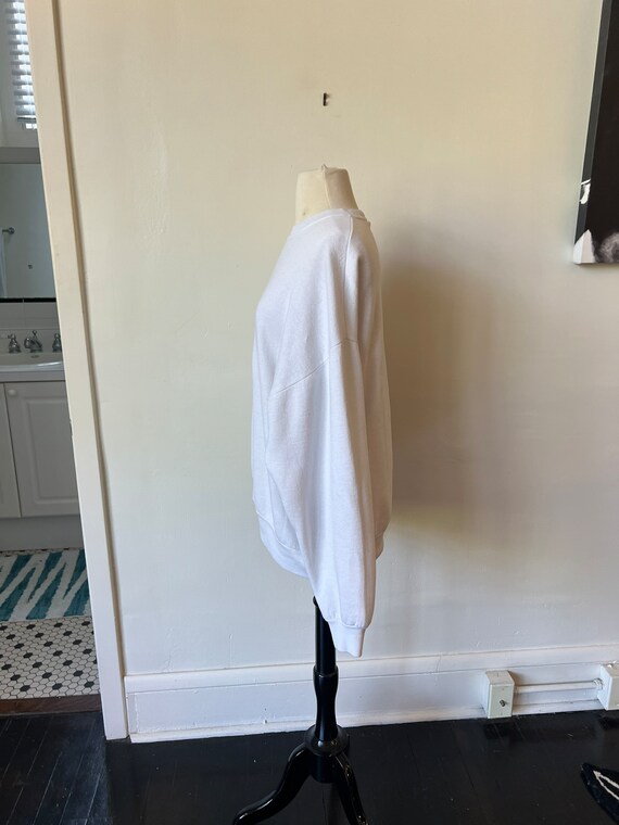 Vintage White Oversized Sweatshirt 1990’s Minimal… - image 4
