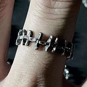 Stitches Ring imagen 4