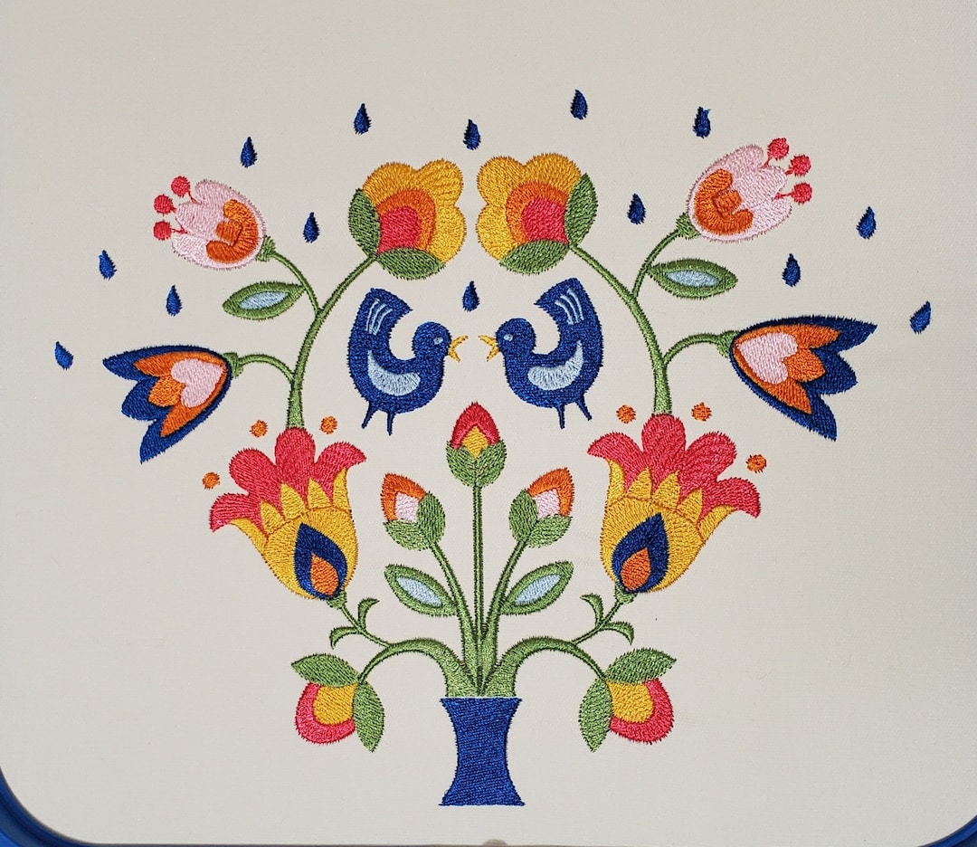 Wycinanki Style Polish Folk Art Floral Design AA 8
