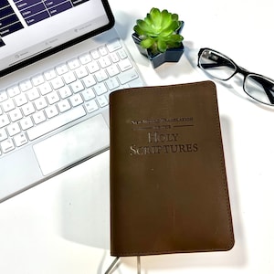 Genuine leather Bible cover jw - English bible cover - Jw gift - Elders gifts - Jw