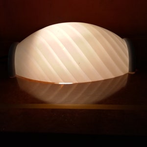 Murano swirl flush wall lamp vetro originale di Murano made in Italy 1980s