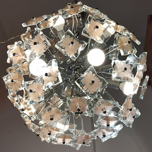 ZeroQuattro sputnik space age chandelier 13 lights Fontana Arte era Made in Italy 1970s