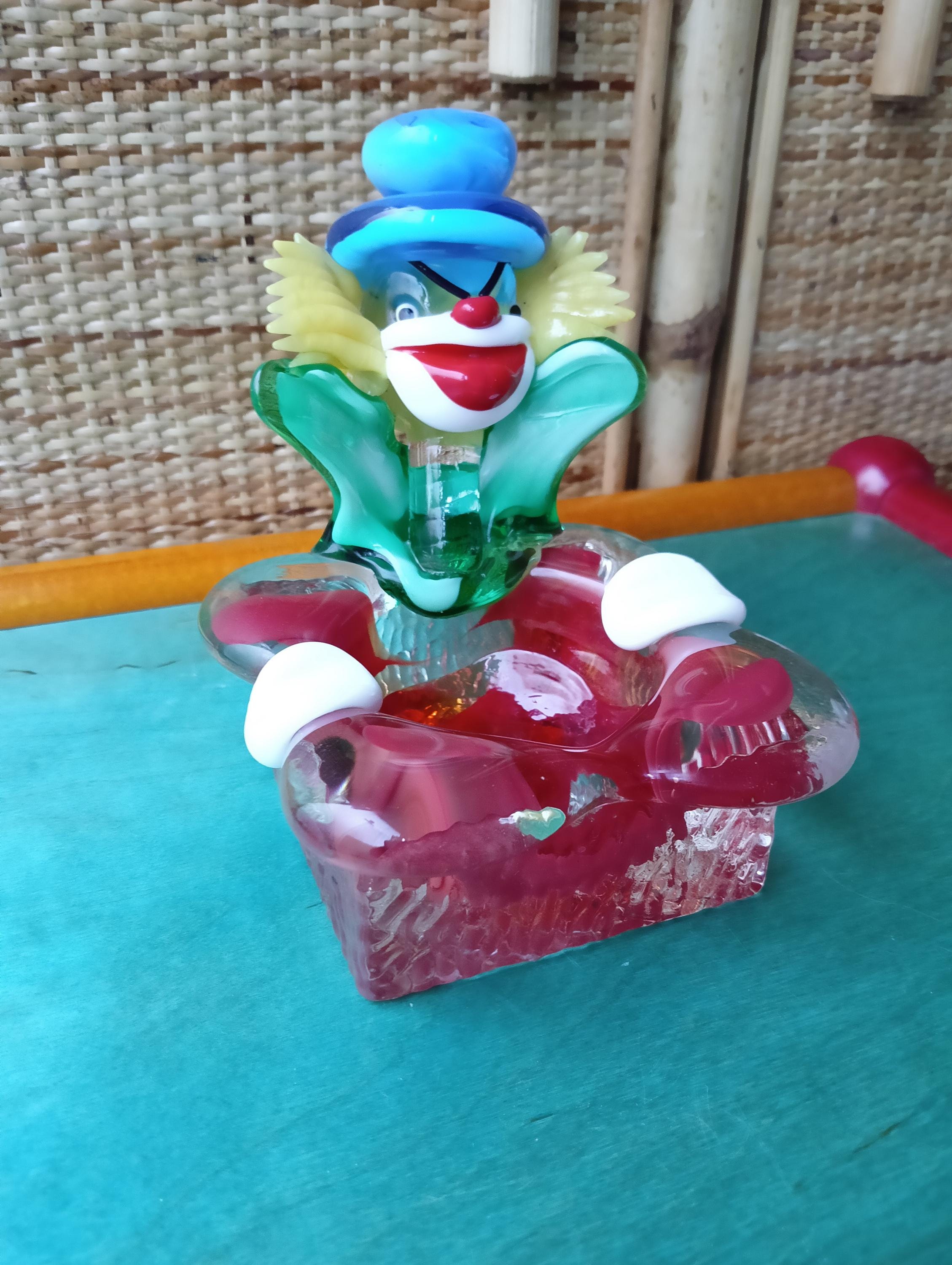 Colored Murano Glass Clown Empty Pockets Ashtray Made in Italy 1970s