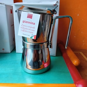 1 sur 2 cafetière expresso Giannina en acier inoxydable 18/10 NOS neuf 3/6 tasses induction design Carlo Giannini Fabriqué en Italie