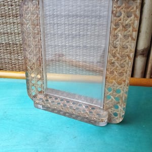 Photo frame in plexiglass and Vienna straw in the manner of Christian Dior Made in Italy 1970s