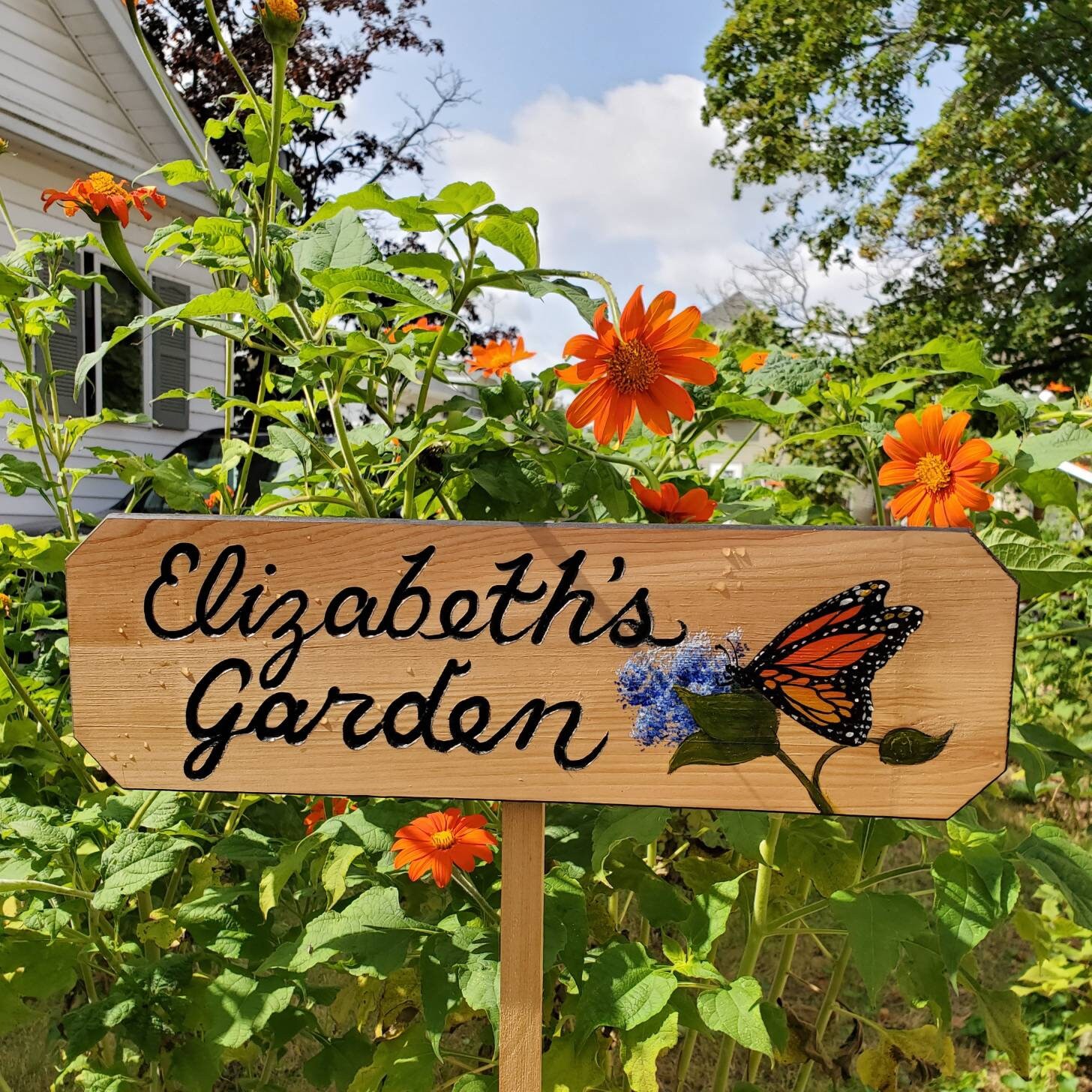 Custom Daisy Flowers Garden Sign With Stakes, Personalized Flowers Plants Garden
