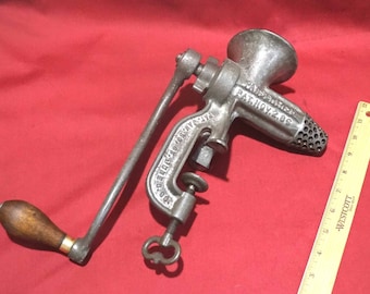 1883 ENTERPRISE CRANK Food GRINDER (or Juicer) No.4-with Four Pat. Dates-Excellent Condition, one of 4 sizes and a Very Collectible Antique!