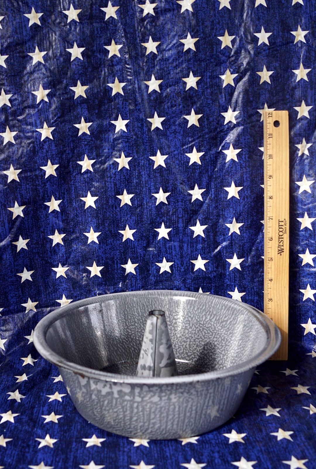 GRANITEWARE ANGEL FOOD Cake Pan Unusual Vintage Gray Mottled Granite