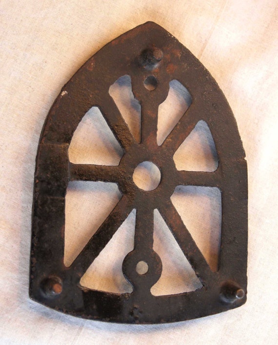 Hand Forged Trivet (JAS) Hand Forged Trivet (JAS)