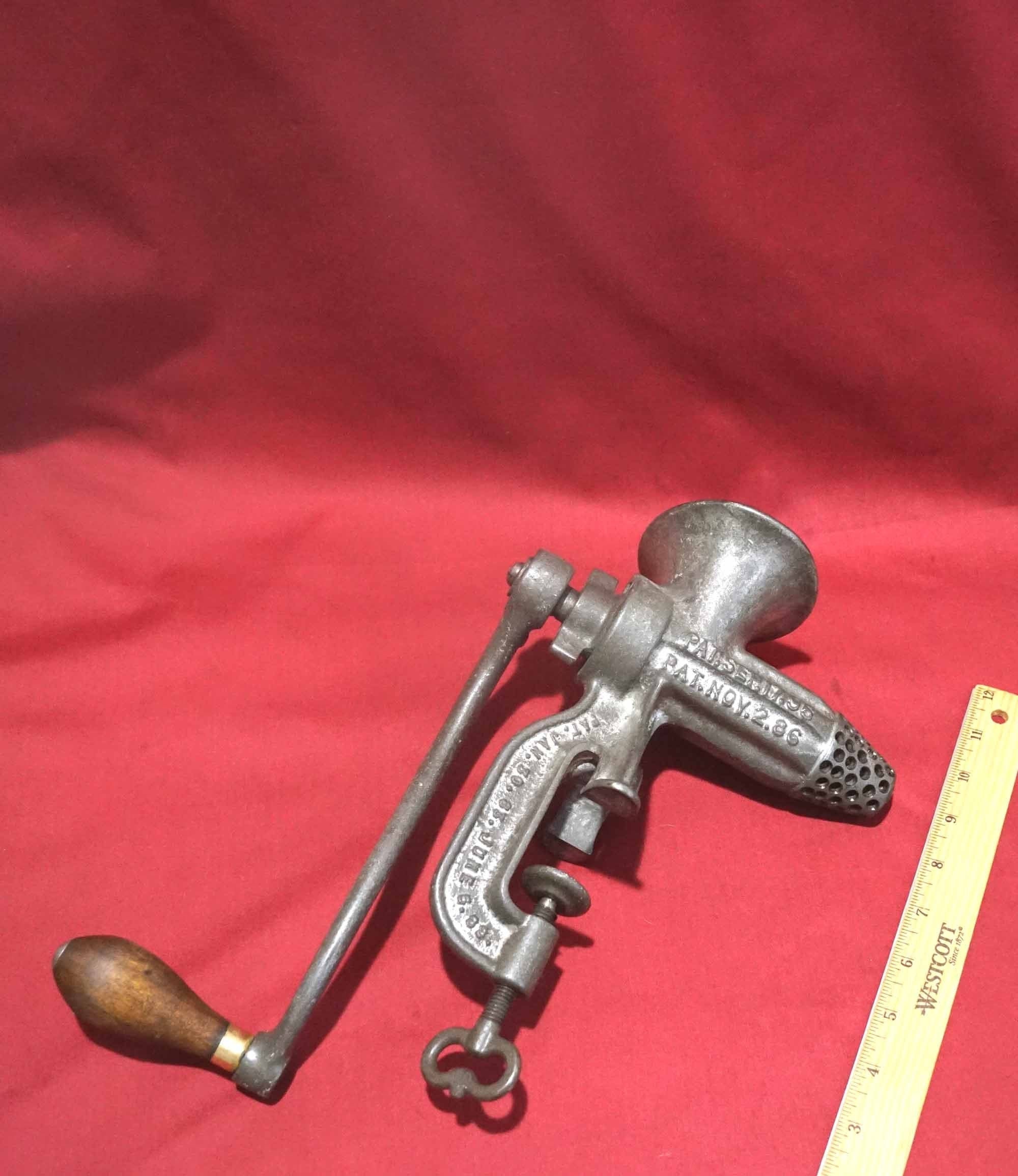 1883 ENTERPRISE CRANK Food GRINDER (or Juicer) No.4-with Four Pat