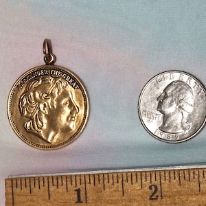 Vintage ALEXANDER THE GREAT Commemorative Coin- Bust and 4-Horse Chariot: Electroplated with Thick Layer of 24 K T Gold... Very Beautiful !