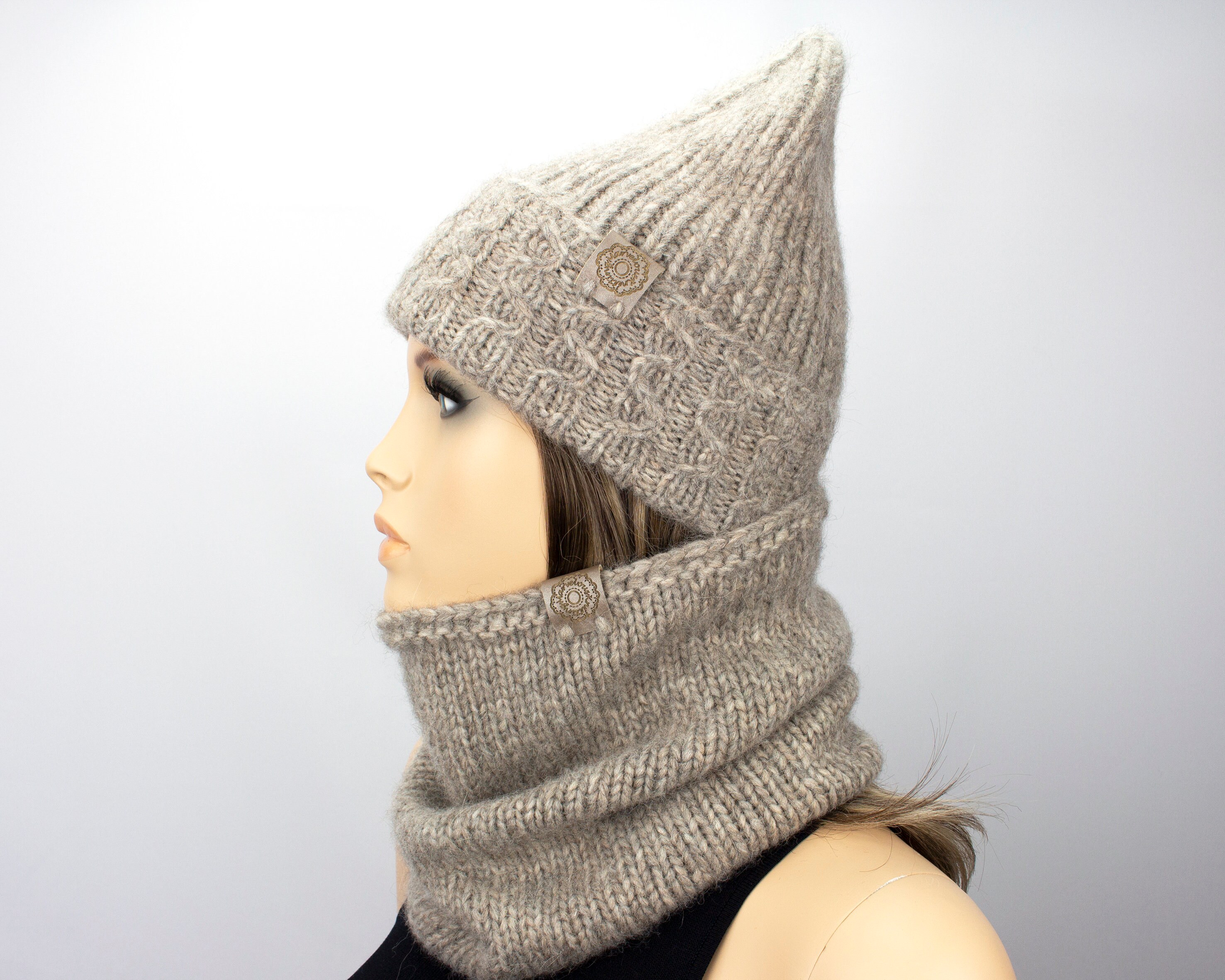 Gray Beige Knitted Beanie Hat and Scarf Set Accessoires Hoeden & petten Wintermutsen Skull caps & beanies Alpaca Hat Scarf Set for Women 