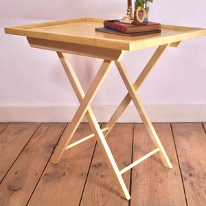 Vintage Hand-Painted Wooden Folding Side Table with Crossed Legs – Classic 1980s Décor