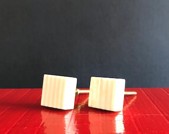 Handgefertigte Büffel Knochen Schubladenknäufe ( 3 cm x 3 cm) - Elegante Schrankbeschläge