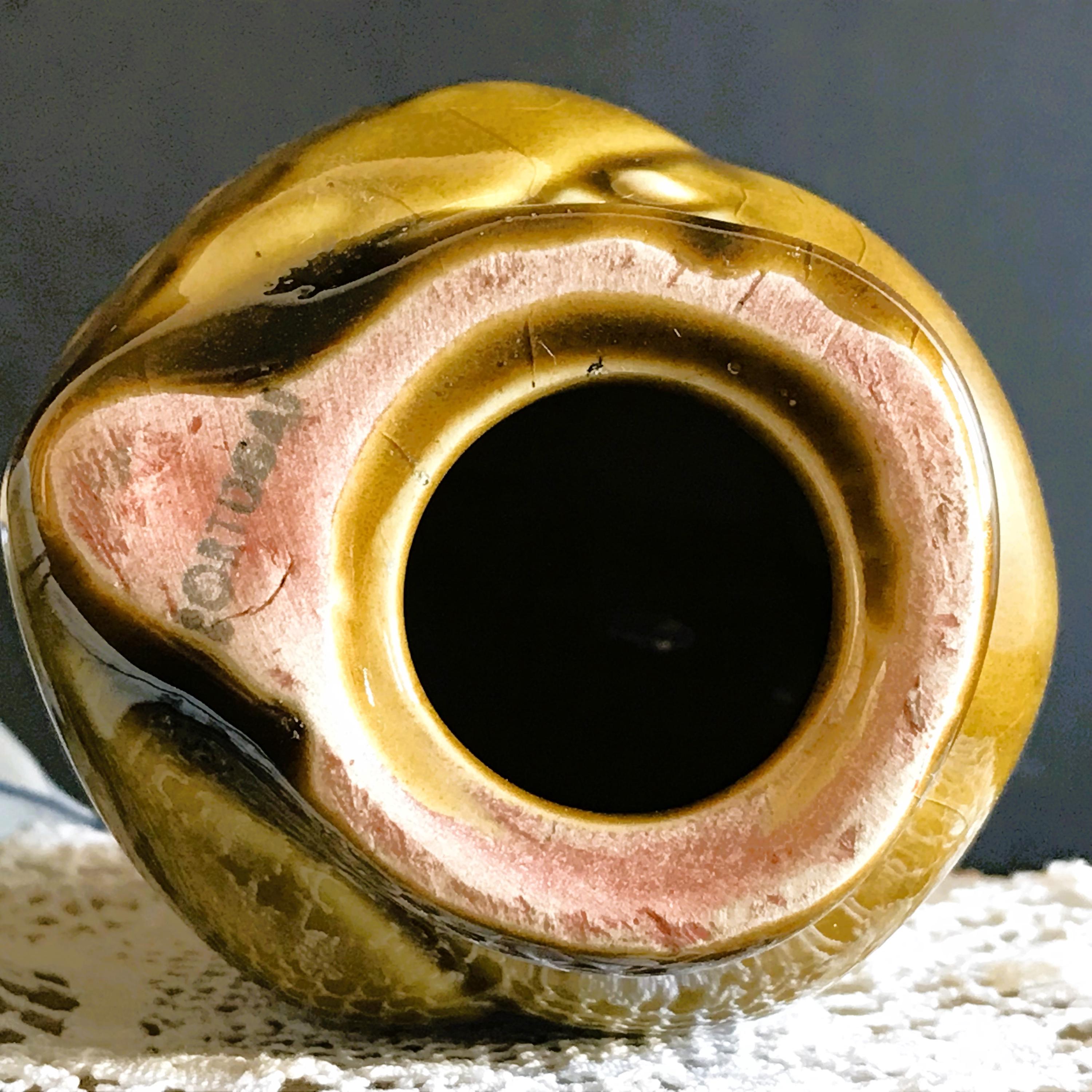 1970年代のヴィンテージ陶器製フクロウの置物 – オリーブグリーン 