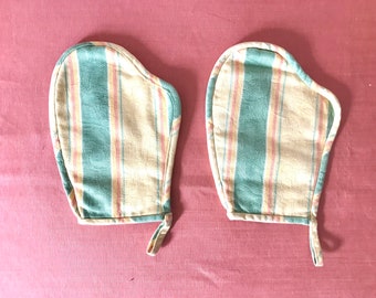 Par de guantes de cocina hechos a mano en algodón inglés mercerizado y forro de algodón (años 90)