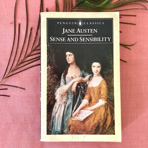 Book &quot;Sense and sensibility&quot; by Jane Austen (1988 edition) written in English