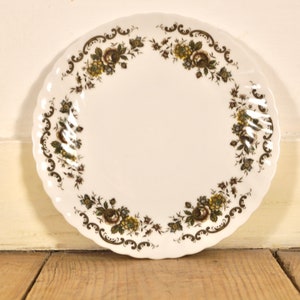 Porcelain Dessert Plate from Bavaria Schwarzenhammer - Wall Decor or Serving (1970s)