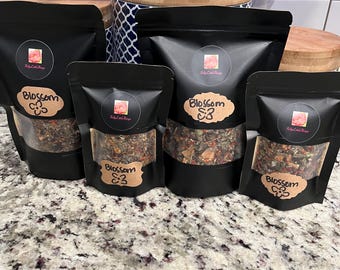 Blossom Tea Blend: Raspberry Leaf, Hibiscus, White Tea, Citrus Notes