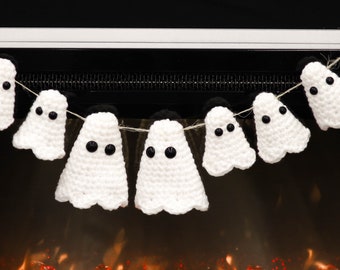 Crochet Pattern- 10 minutes Halloween Mini Ghost Crochet Ornament- Decorative Ghost Garland- Light Mini Ghost-  Halloween gift Decorations