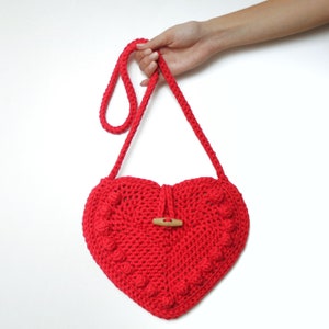 Valentine Heart Shoulder Bag Free Crochet Patterns