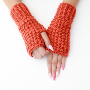 Crochet pattern-PEYTON Crochet fingerless gloves pattern-Women crochet pattern-Wrist Warmers-Fingerless Mitts mitten Pattern PDF Sizes S-M-L image 8